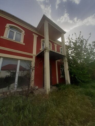 Həyət evləri və villaların satışı: 7 otaqlı, 280 kv. m, Orta təmir