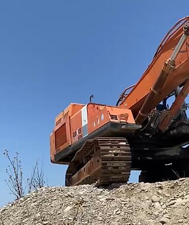 Ekskavatorlar: Hitachi ZAXIS 470 LCH modeli, ağır işlər üçün nəzərdə tutulmuş güclü — 8