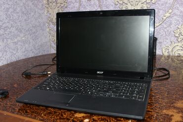 Аксессуары для ПК: Acer Notbuk çox əla və ideal vəziyyətdədir donmadan super işdiyir