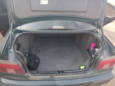 BMW: BMW 5 series: 0.6 l | 1998 il Sedan — 7