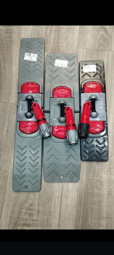 Digər nəqliyyat: Polsilen
temizlik araba
tekerli polvedresi — 2