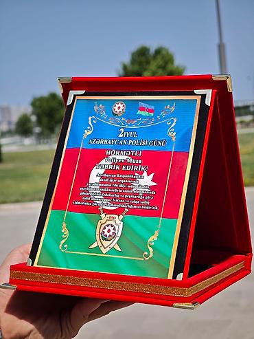 ağ lövhə: Fərdi dizaynlı təltif lövhəsi – - Məhsul: Masaüstü plaket/lövhə - — 1