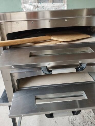 кафе столовая: Профессиональная электрическая двухкамерная печь для пиццы COOKZA -