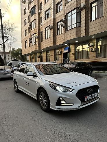 sonata ef: Hyundai Sonata: 2021 г., 2 л, Автомат, Газ, Седан — 3