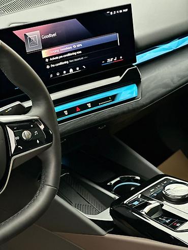 BMW: BMW : 2024 г., Электромобиль, Седан — 15