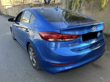 Hyundai: Hyundai Elantra: 2 l | 2017 il Sedan — 4