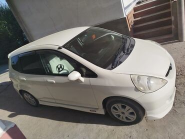 авто с последующим выкупом бишкек фит: Honda Fit: 2002 г., 1.3 л, Вариатор, Бензин, Хэтчбэк
