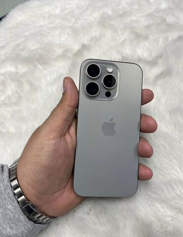 списанные айфоны: IPhone 15 Pro, Б/у, 256 ГБ, Space Gray, Зарядное устройство, Коробка, 90 %