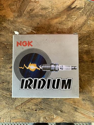 Свечи зажигания NGK Iridium - Серия: Iridium (иридиевый центральный at lalafo.kg Свечи зажигания NGK Iridium - Серия: Iridium (иридиевый центральный