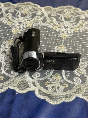 masin ucun aparatura: Sony Handycam videokamera - Model: Sony Handycam (üzərində HD/AVCHD