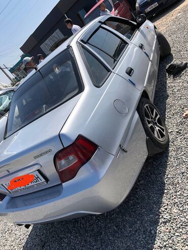 Транспорт: Daewoo Nexia: 1.5 л | 2010 г. | Седан
