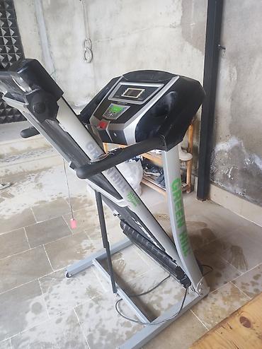 модель: GREEN HILL qaçış trenajoru - Model: GH-4800 Fitness (üzərində qeyd — 2