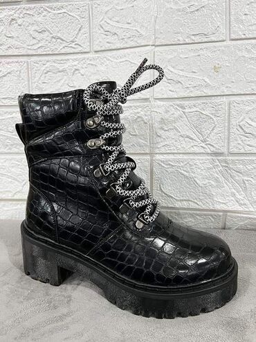 Gležnjače: Gležnjače, 41 — 12