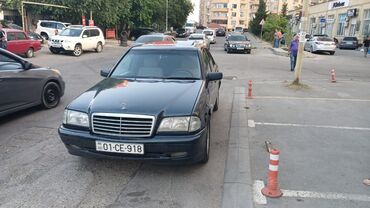 mercedes a180 qiymeti: Salam 1998 ili 1.8 mator elektron karofka 20 qepiy xerci yoxdur lük