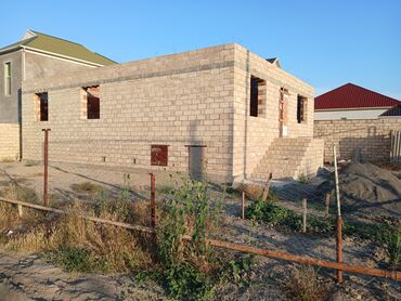 Həyət evləri və villaların satışı: 4 otaqlı, 4 kv. m, Kredit yoxdur, Təmirsiz
