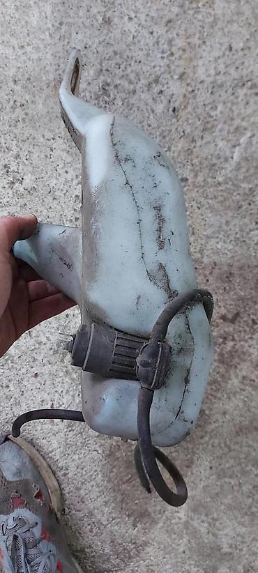 ajkula auto: FIAT PUNTO 2 BOCA ZA PRSKALICE SA MOTORICEM | Ispravno stanje — 3