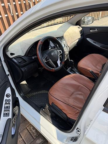 hundai polisad: Hyundai Solaris: 2014 г., 1.6 л, Автомат, Бензин, Седан — 8