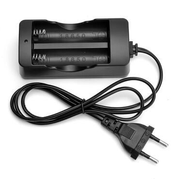 Ostali kućni aparati: Univerzalni Punjač za baterije 3.7V i 4.2V Univerzalni Punjač za — 5