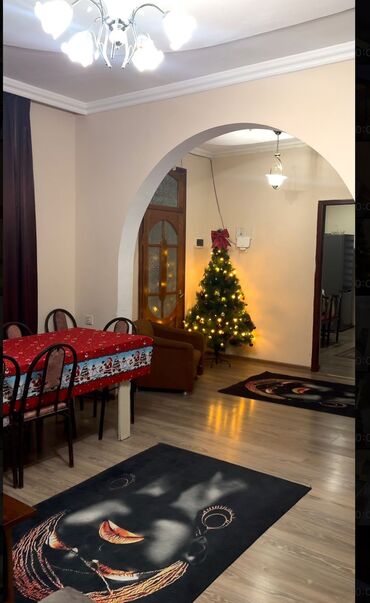 Günlük kirayə evlər: 300 kv. m, 7 otaqlı, Kombi — 9