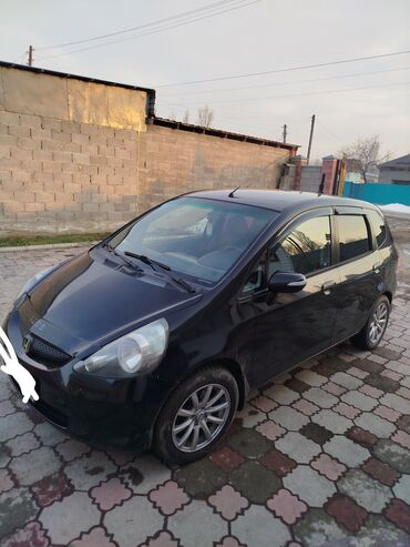 Honda: Honda Jazz: 2005 г., 1.3 л, Автомат, Бензин