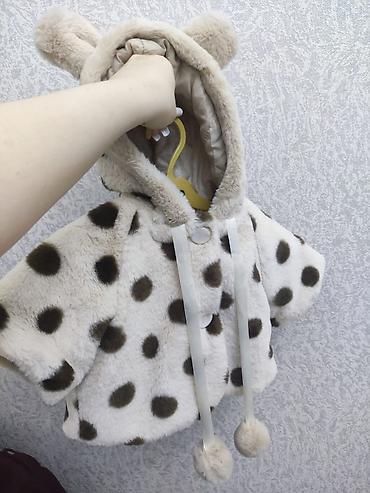 Koftalar, sviterlər: Her biri 4 azn — 5