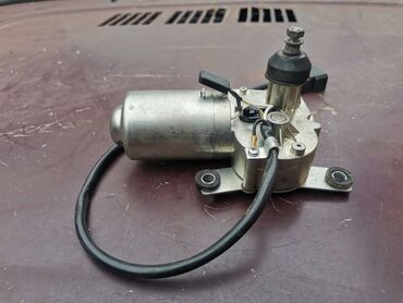 Auto delovi: Motor brisača zadnjih vrata Lada Niva, Lada 2104 Karavan, Lada 2108 — 1