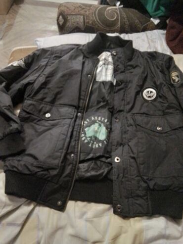 muške jakne za zimu: Jakna XL (EU 42), bоја - Crna