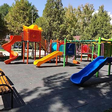 Посуточная аренда квартир: Сдаются просторные апартаменты/коттедж в центре отдыха «Лазурный — 8