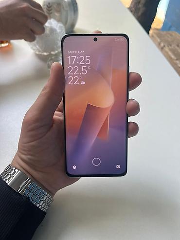 12x: Xiaomi 12X, 256 GB, 
 İki sim kartlı — 1