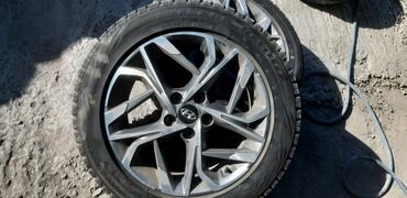 чип машина: Шины 215 / 55 / R 17, Б/у, Внедорожные (АТ/МТ), Bridgestone