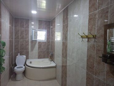 Həyət evləri və villaların satışı: 6 otaqlı, 400 kv. m, Orta təmir — 12