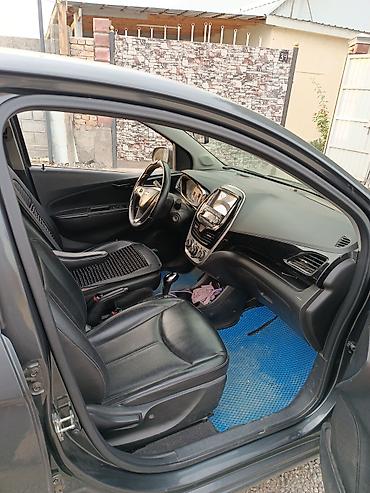 рассрочку машина: Chevrolet Spark: 2016 г., 1 л, Автомат, Бензин, Хэтчбэк — 8