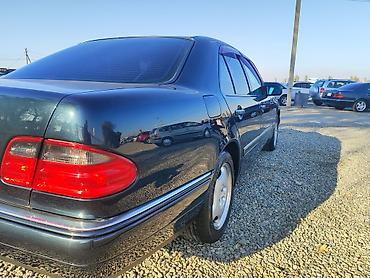 avante 2017: Mercedes-Benz E-Class: 1997 г., Бензин, Седан — 6