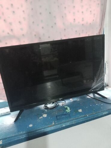 televizor lg cvetnoj: LG 81cm 32 экранын сындырып алдык запчастка ала тургандар болсо