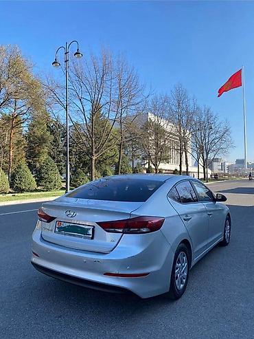 h 100: Hyundai Avante: 2018 г., Автомат, Бензин, Седан — 5