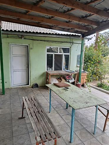 Günlük kirayə evlər: 80 kv. m, 3 otaqlı, İnternet — 1