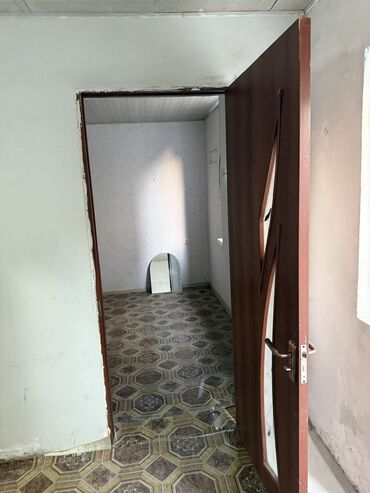 сдаю квартиру на долгий срок в аламедине: Сдаю комнату времянка на 1-2 чел сан узел душ туалет гор вода
