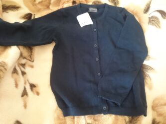 uşaq ucun əsgər paltarı: Başlıq: Qız üçün kofta. məktəbə də geyinə bilər. 9-10 yaş, Lc Waikiki