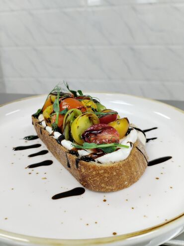 Aşpazlar: Pizza ustası, 30 yaş, 6 ildən artıq təcrübə -da lalafo.az — 23 Aşpazlar: Pizza ustası, 30 yaş, 6 ildən artıq təcrübə — 23