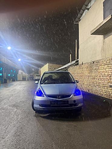 Honda: Honda Fit: 2003 г., 1.3 л, Вариатор, Бензин, Хэтчбэк — 2