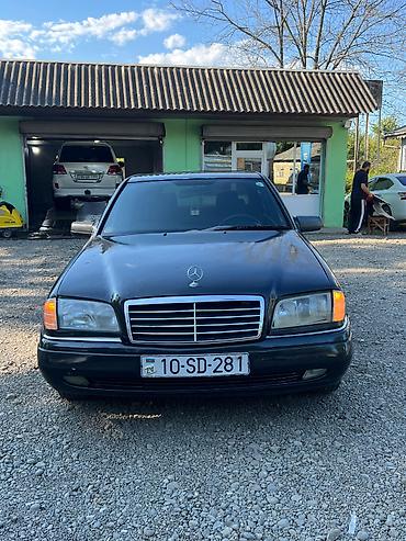 motor bmw: Mercedes-Benz C 180: 2.3 l | 1993 il Sedan — 5