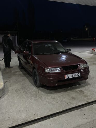 toledo: Seat Toledo: 1995 г., 1.8 л, Механика, Бензин, Седан