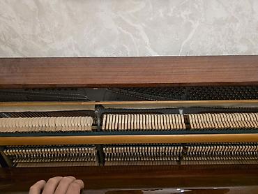 pianino alışı: Belarus akustik pianinosu - Model: “Belarus” (upright pianino) - — 2