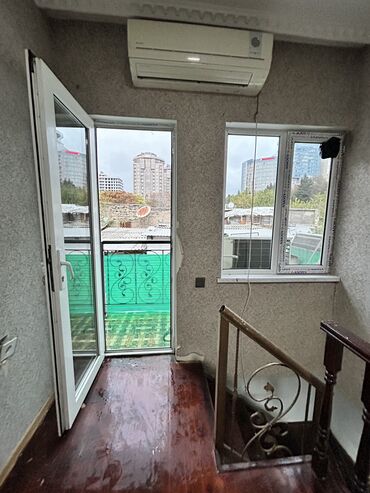 Mənzil kirayələyirəm: İcarəyə təklif olunan 2 mərtəbəli kiçik mənzil. 28 May Ⓜ️ -(17 dəqiqə -da lalafo.az — 11 Mənzil kirayələyirəm: İcarəyə təklif olunan 2 mərtəbəli kiçik mənzil. 28 May Ⓜ️ -(17 dəqiqə — 11