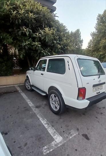 təkər 16 c: VAZ (LADA) 4x4 Niva: 1.7 l | 1999 il 231651 km Sedan — 2