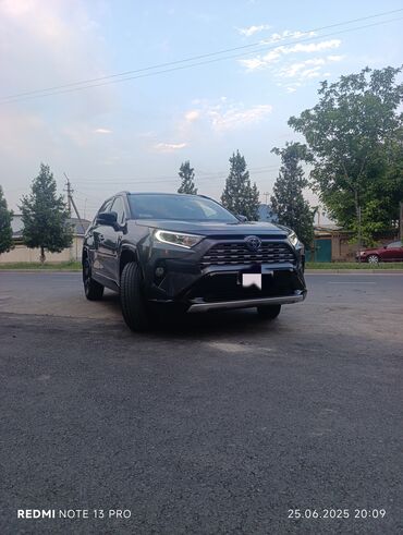 срочная продажа авто по низким ценам: Toyota RAV4: 2021 г., 2.5 л, Автомат, Гибрид, Кроссовер