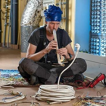 Электрики: Электрик | Монтаж видеонаблюдения, Монтаж выключателей, Монтаж проводки Больше 6 лет опыта — 8