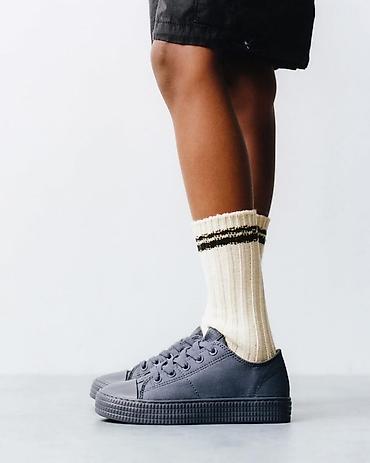 nike react: Zara Кеды и кроссовки (детские/подростковые) Цены ниже себестоимости — 1