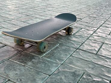 %D1%82%D1%83%D0%BD%D0%B4%D1%83%D0%BA: Скейт борд
skateboard