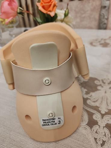elcek tibbi: Məhsul: Tracheostomy Philadelphia Cervical Collar, No: 3 Təsvir: - — 1